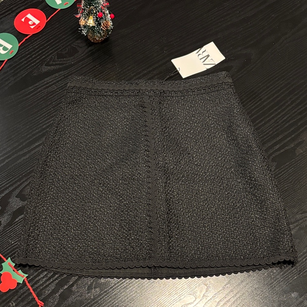 Zara Black Textured MiniSkirt NWT US S
